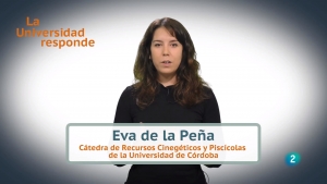 La investigadora Eva de la Peña durante la emisión de La Universidad Responde